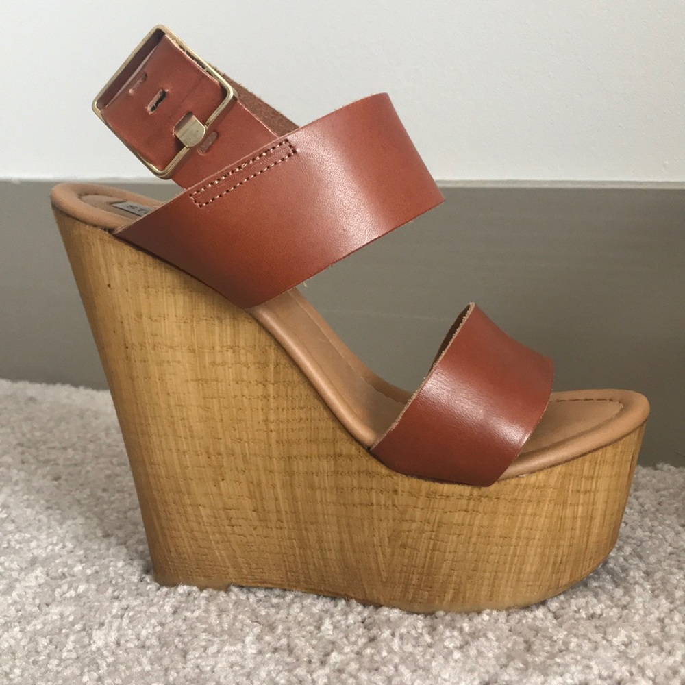 Steve Madden wedges